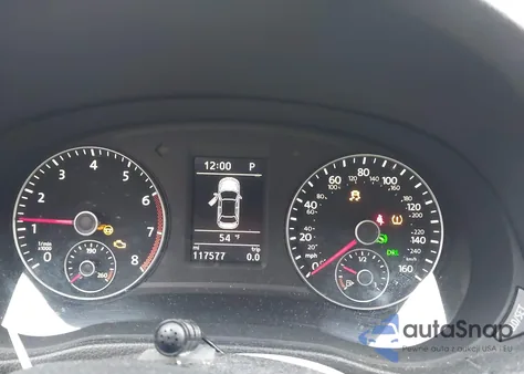 2015 Volkswagen Passat 1.8T Sel Premium z USA, uszkodzony, nr VIN 1VWCT7A33FC023637